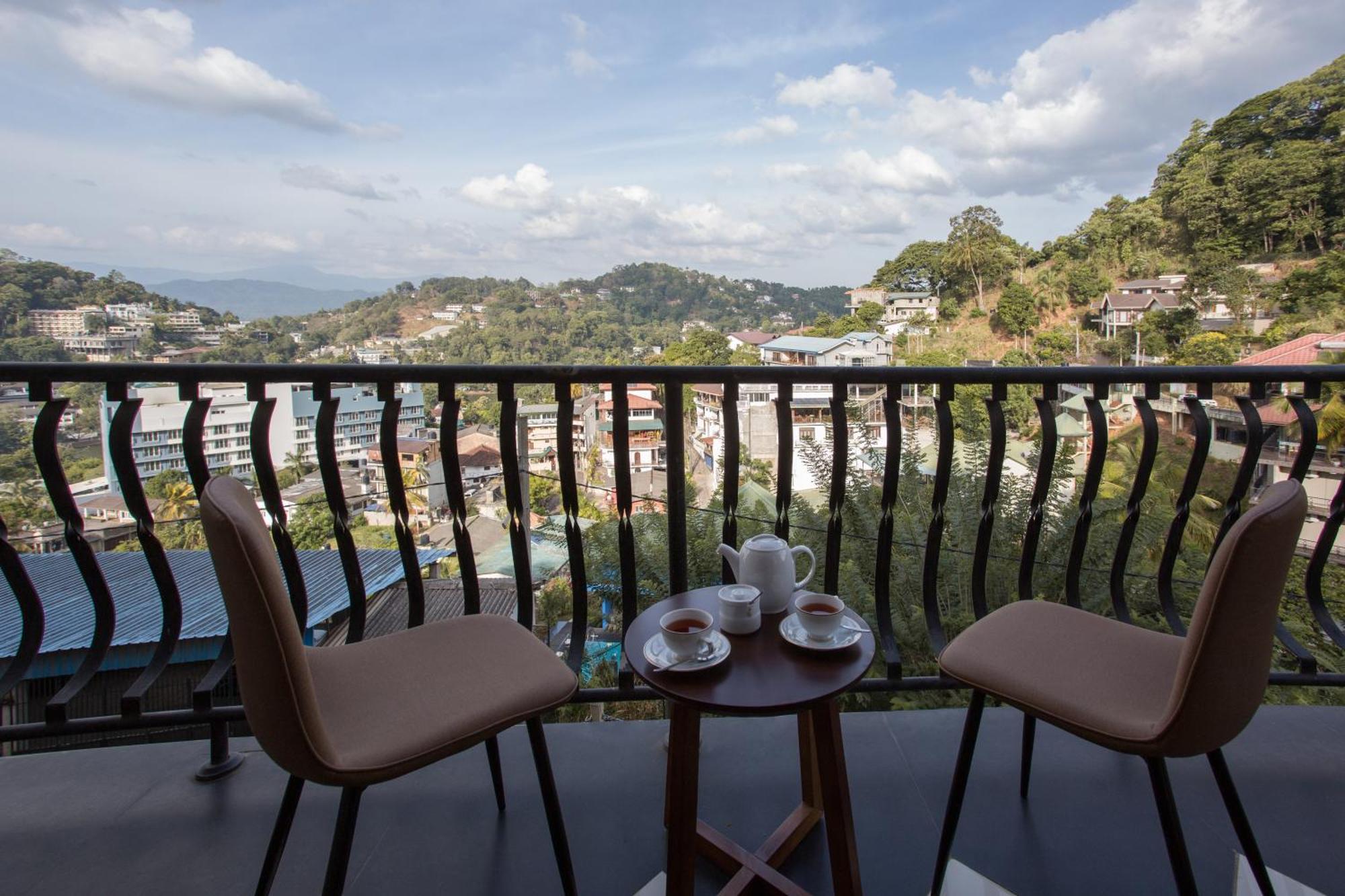 Serene Kandy