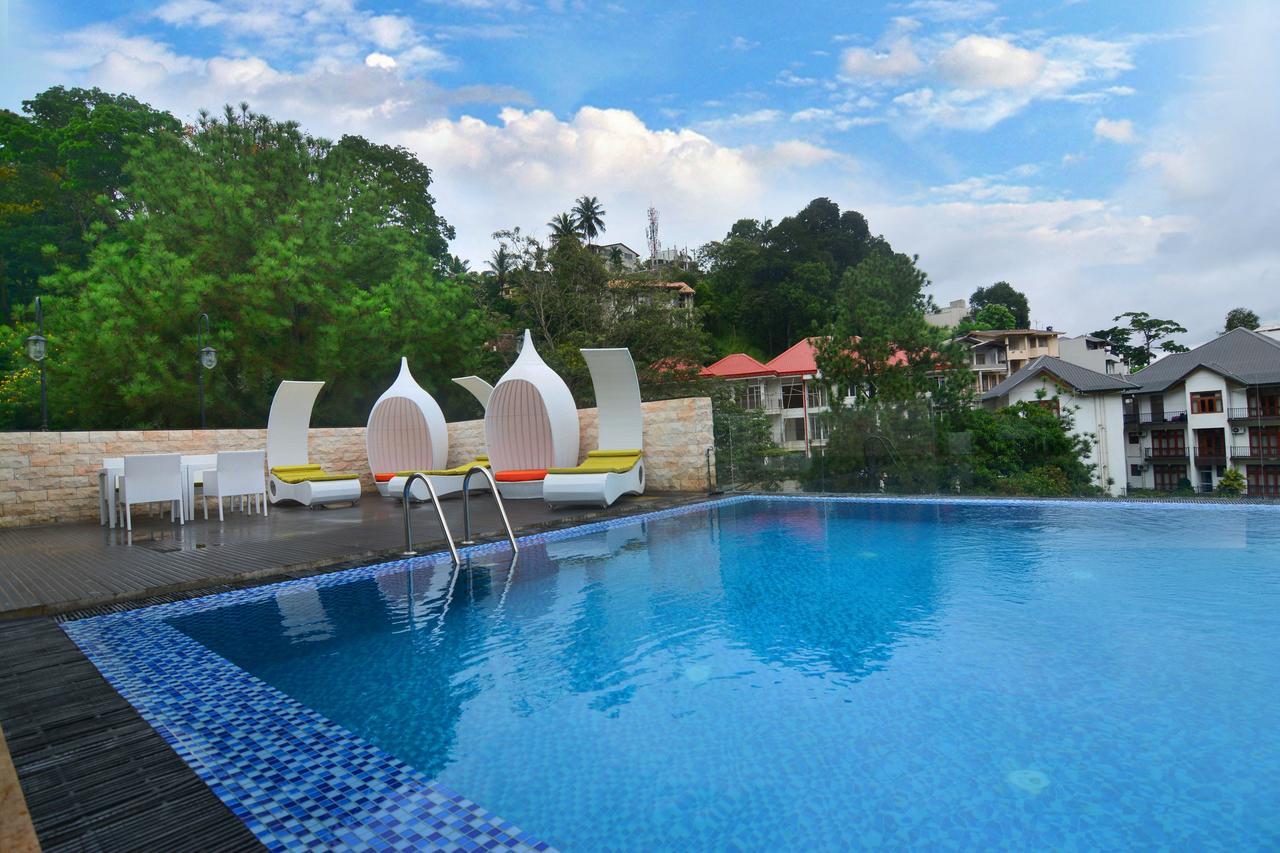 Hotel Serene Kandy