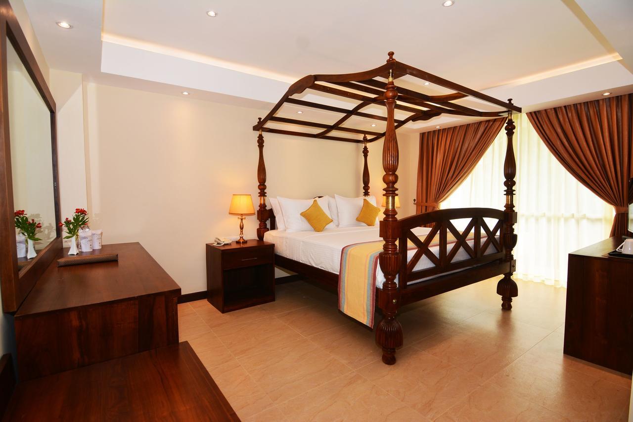 Hotel Serene Kandy